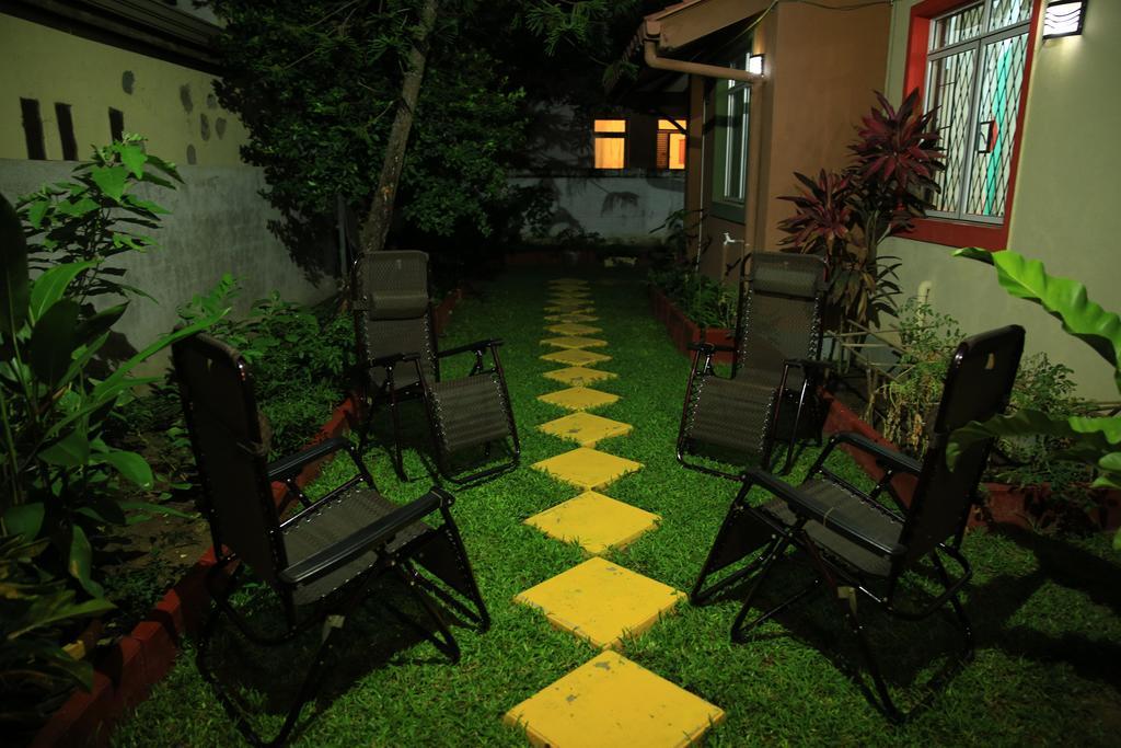 Ared Villa カトゥナカヤ エクステリア 写真